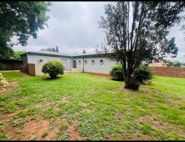 4 BEDROOM HOUSE FOR SALE IN BENONI CENTRAL